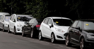 Elfoglalták a parkolóhelyét nem akármilyen ajándékot hagyott a kocsin! – KÉP Elfoglalták a parkolóhelyét nem akármilyen ajándékot hagyott a kocsin! – KÉP