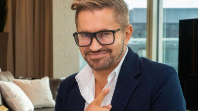 Bemutatjuk az új Nagy Őt! Ezt kell tudni a rejtélyes milliárdos, Jákob Zoltánról