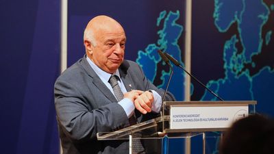 Nógrádi György: Ebben a háborúban mindkét fél rendkívüli mértékben hazudik