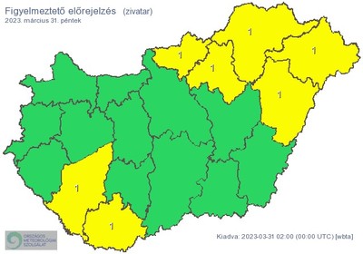 Zivatarok, jégeső miatt adott ki figyelmeztetést a meteorológia