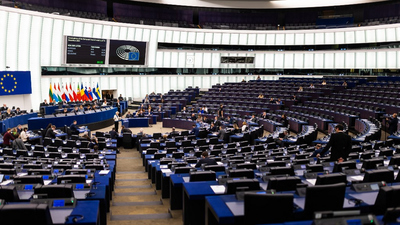 EP-képviselők a Bizottságnak: Határozottan elutasítjuk az Európai Parlament befolyásolási kísérletét!