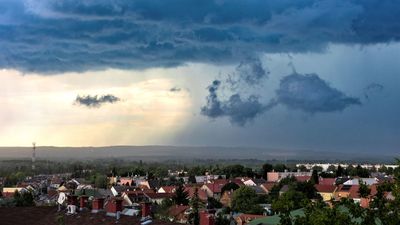 Este lecsap a vihar, riasztást adtak ki