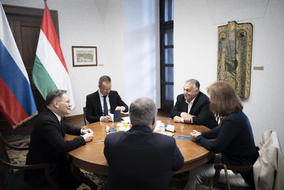 Orbán Viktor a Roszatom vezetőjével tárgyalt