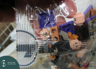Hamisított LEGO-t találtak egy görög kamionban az M43-as autópályán