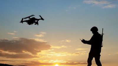 Drónok harca - Elon Musk kezében az ukrán drónok irányítása