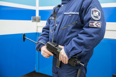 Brutálisan megvertek az őrök egy rabot az egyik börtönben