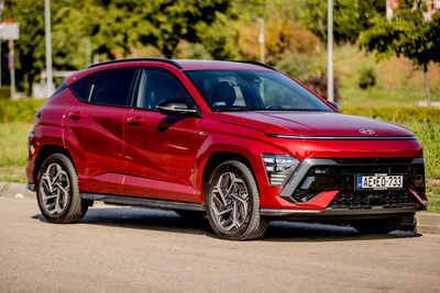 https://zoe.mediaworks.hu/public/uploaded_pictures/16493574_auto_resized.jpg