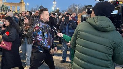 Ízléstelen – itt vannak az első képek a péntek esti influenszer-tüntetésről Ízléstelen – itt vannak az első képek a péntek esti influenszer-tüntetésről