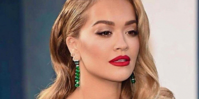 Rita Ora szinte meztelenül találkozott a hercegi párral - fotó