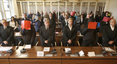 Kilenc migráns megerőszakolt egy 15 éves lányt egy hamburgi parkban