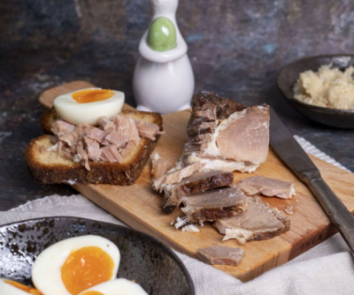 Húsvéti sonka házi tormával