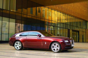 Háromajtós kombiként is szép a Rolls-Royce Wraith