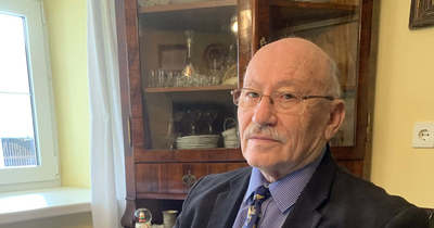 Legendás modellező volt, és elsőként varrt vissza leszakadt ujjakat