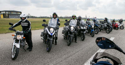 A jakabszállási reptéren motoroztak